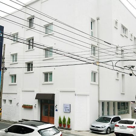 Minihotel Poongdaengi Gyeongju Bagian luar foto