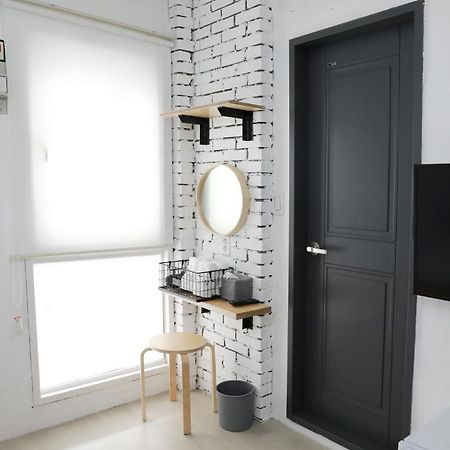 Minihotel Poongdaengi Gyeongju Bagian luar foto