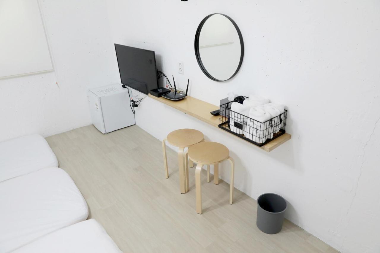 Minihotel Poongdaengi Gyeongju Bagian luar foto